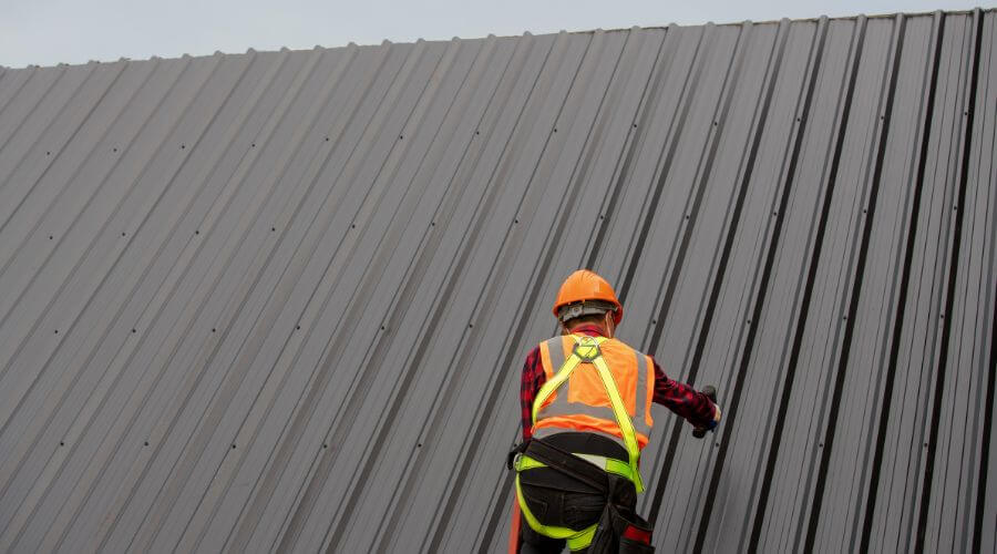 Professional Flat Roofing Installation in Alma, WI